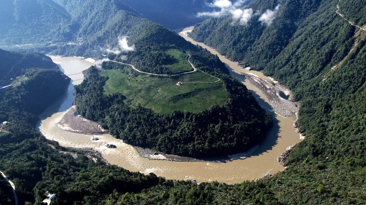 Yarlung Tsangpo Hydropower Project